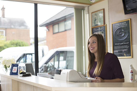 Ipswich-Showroom-inside-600x400